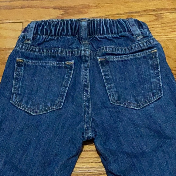 Old Navy ❤️ Kid's 100% Cotton Straight Leg Jean Size 18-24 Months (PRE-LOVED) - Picture 4 of 7